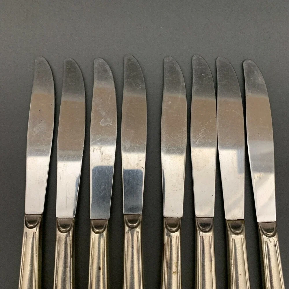 Wm.‎ Rogers International Silver Precious Mirror Silver-plate Knives Lot of 8